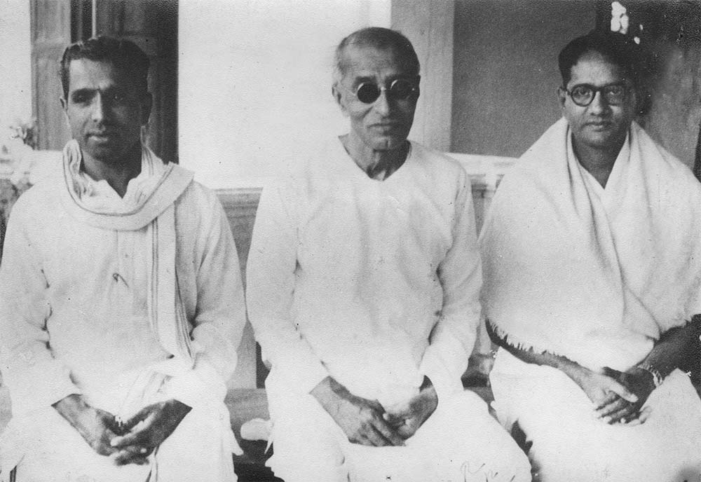 (L to R) Kalki Krishnamurthy, C Rajagopalachari, and T Sadasivam